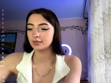 Chaturbate Live Sex Cam of bebravee
