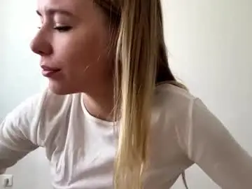 Chaturbate Free Live Porn of bebravee
