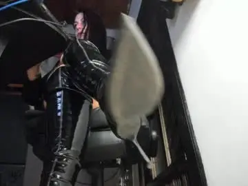 Chaturbate Live Sex Cam of mistressanna_