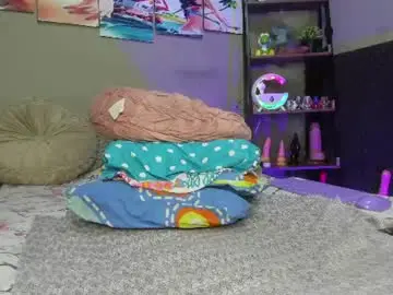 Chaturbate Live Sex Cam of shadia_squirt