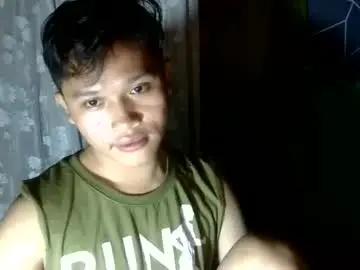 Chaturbate Live Sex of exotichugecock