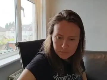 Chaturbate Live Sex Cam of eatmypie69
