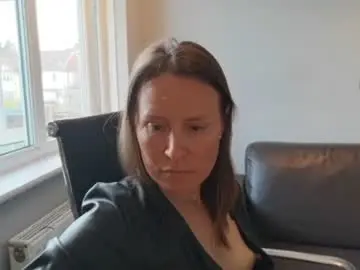 Chaturbate Free Porn Cam of eatmypie69