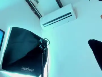 Chaturbate Sex Chat of charliegrifinx