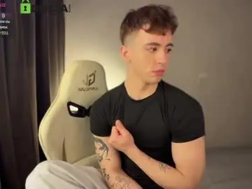 Chaturbate Free Live Porn of adampolerno