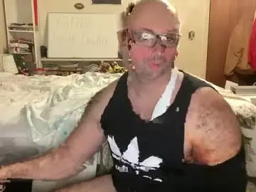 Chaturbate Live Sex Cam of bigbackmuscles1296