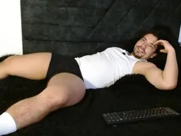 Chaturbate Adult Webcams of ian_davis