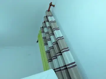 Chaturbate Nude Webcam of ehotlovea