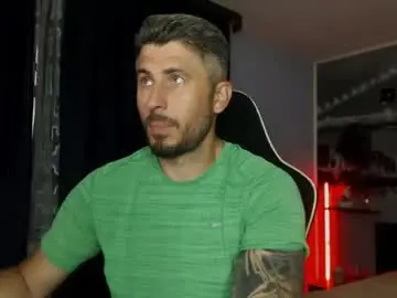 Chaturbate Watch Live Sex Cams of andysoul340