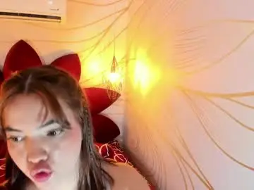 Chaturbate Live Sex Cam of chloe_bloom_