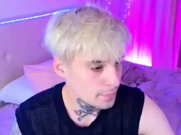 Chaturbate Live Sex Cam of drillfilow