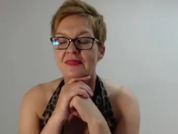 Chaturbate Live Sex Cam of sofie_velvet