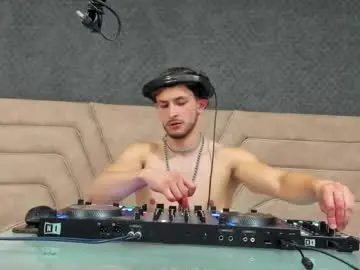 Chaturbate Live Sex of axel_porn_