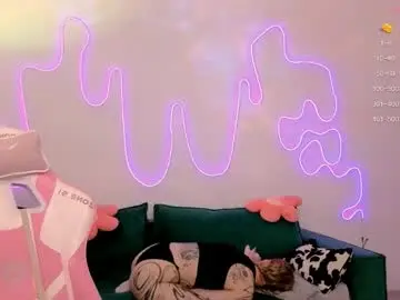 Chaturbate Free Live Porn of britney_lynch