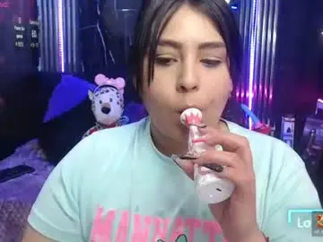 Chaturbate Live Sex Cam of chloe_smith5