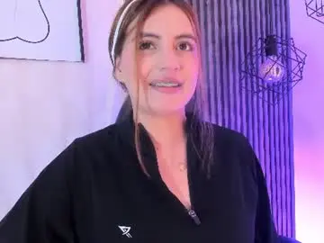 Chaturbate Live Sex Cam of miaa_013