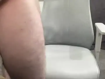 Chaturbate Free Porn Cam of reddbear89