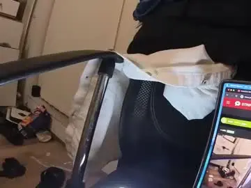 Chaturbate Free Live Porn of iskrenv