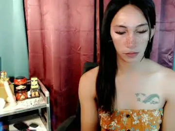 Chaturbate Sex Cam of pinay_lucy