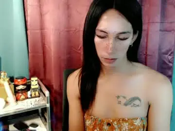 Chaturbate Sex Cam of pinay_lucy