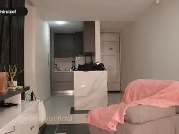 Chaturbate Live Sex Cam of emilylittle