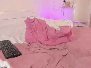 Chaturbate Live Sex Cam of hannacrush