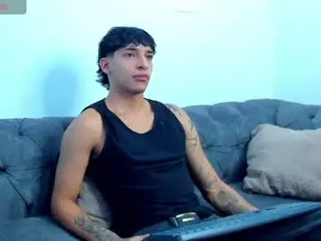 Chaturbate Sex Cam of kroywave