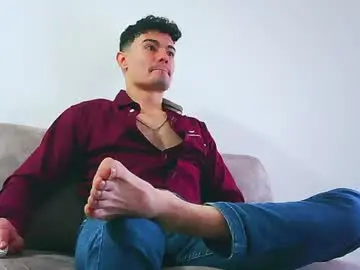 Chaturbate Live Sex Cam of jhohannes_maximo