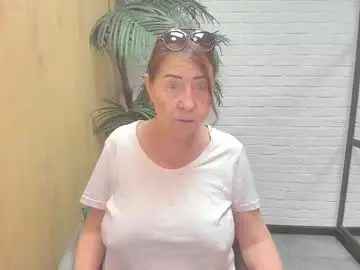 Chaturbate Live Sex Cam of lindahottie