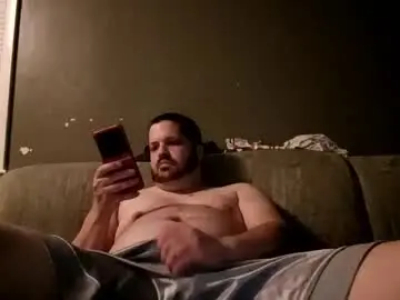 Chaturbate Live Sex Cam of handsomedaddy198924