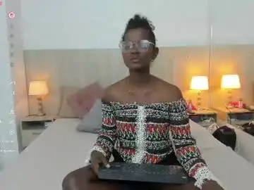 Chaturbate Live Sex Cam of mara_sinclair