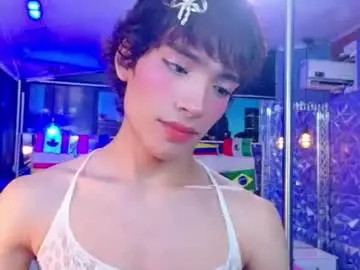 Chaturbate Watch Live Sex Cams of isaacnova
