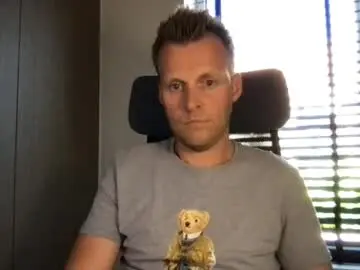 Chaturbate Adult Webcams of max_straight_1