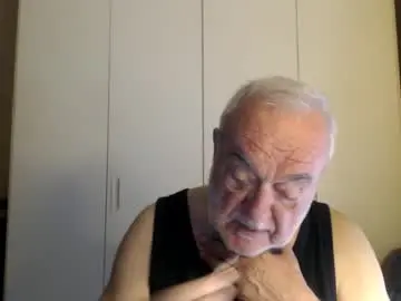 Chaturbate Nude Webcam of ciaoamoremio3