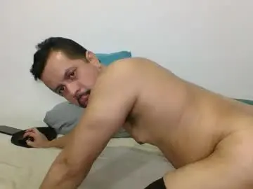 Chaturbate Private Sex Chat of harry_goldenmillerx10fun