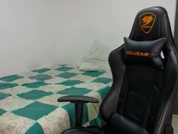 Chaturbate Best live sex cam show of marcus_philip