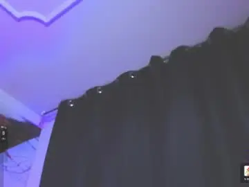 Chaturbate Sex Cam of dark_nina__