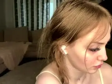 Chaturbate Free Porn Cam of hip_hop_baby