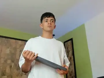 Chaturbate Sex Chat of axel_draven