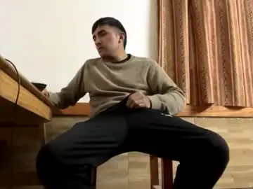 Chaturbate Watch Live Sex Cams of y0ungwithbrowndick