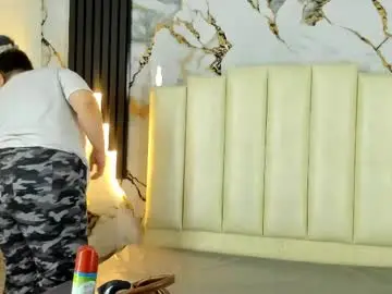 Chaturbate Nude Webcam of molliebue1