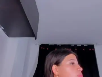 Chaturbate Free Live Porn of game_with_lesbians_
