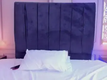 Chaturbate Live Sex Cam of dulce_girls