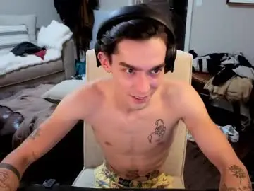 Chaturbate Nude Webcam of str8whiteboy21