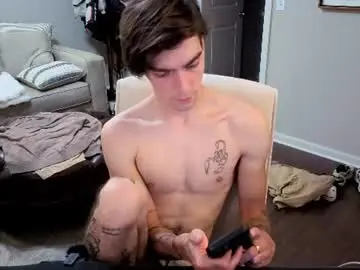 Chaturbate Live Sex Cam of str8whiteboy21