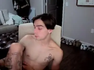 Chaturbate Free Live Porn of str8whiteboy21