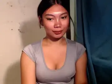 Chaturbate Live Sex Cam of urpinay_sandra69