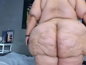 Chaturbate Sex Cam of charlotte_curvy_