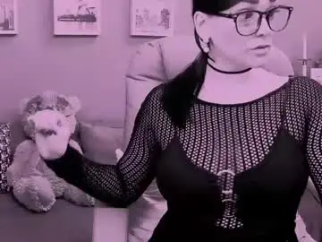 Chaturbate Adult Video Chat of chantallovely
