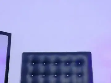 Chaturbate Live Sex Cam of skinny_hottie18